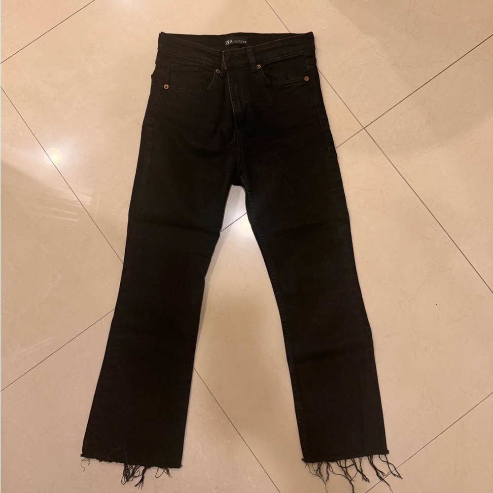 Black Zara straight-leg jeans